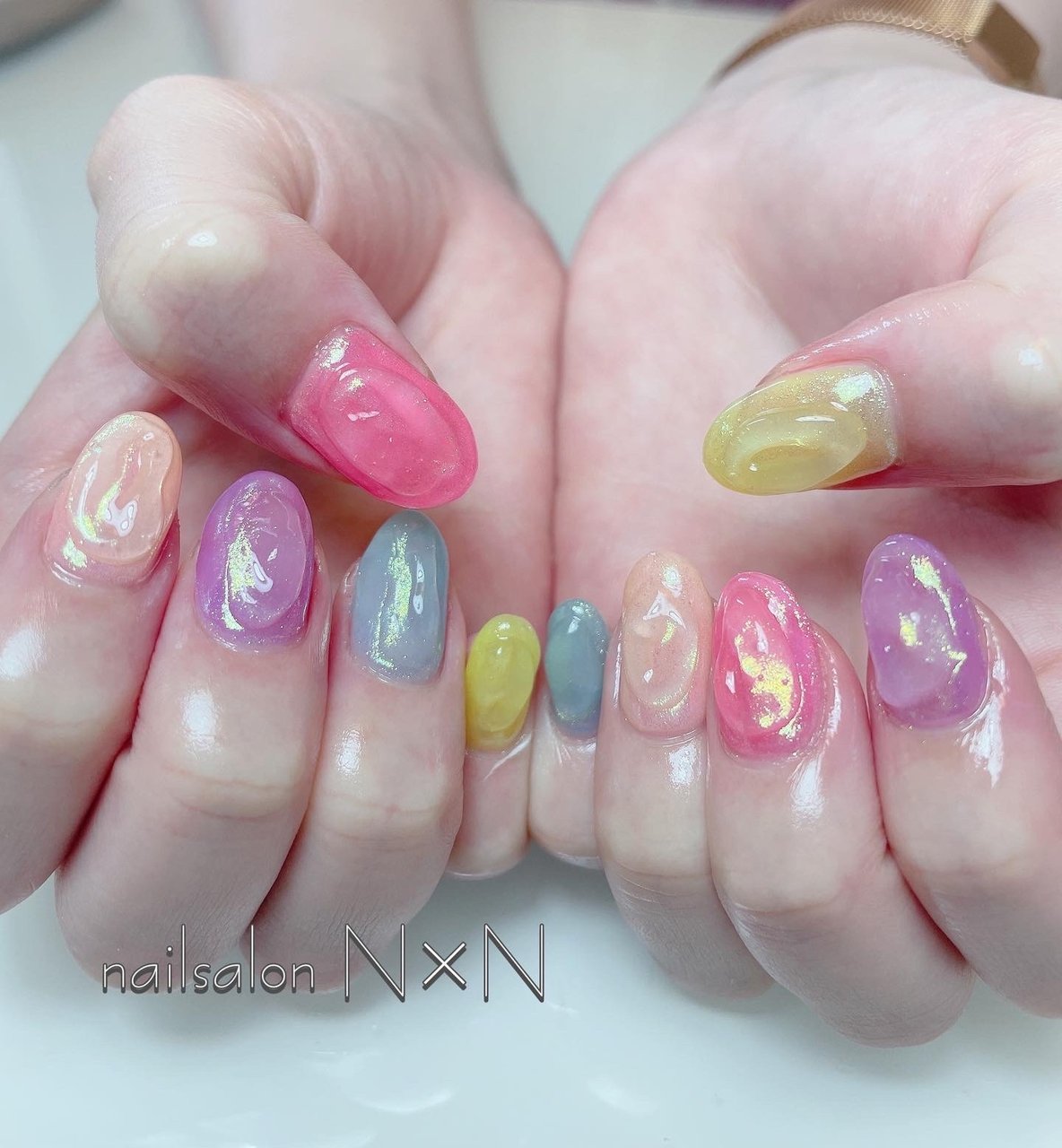 夏/ハンド/ニュアンス/オーロラ/ミディアム - nail salon N×N Naoの