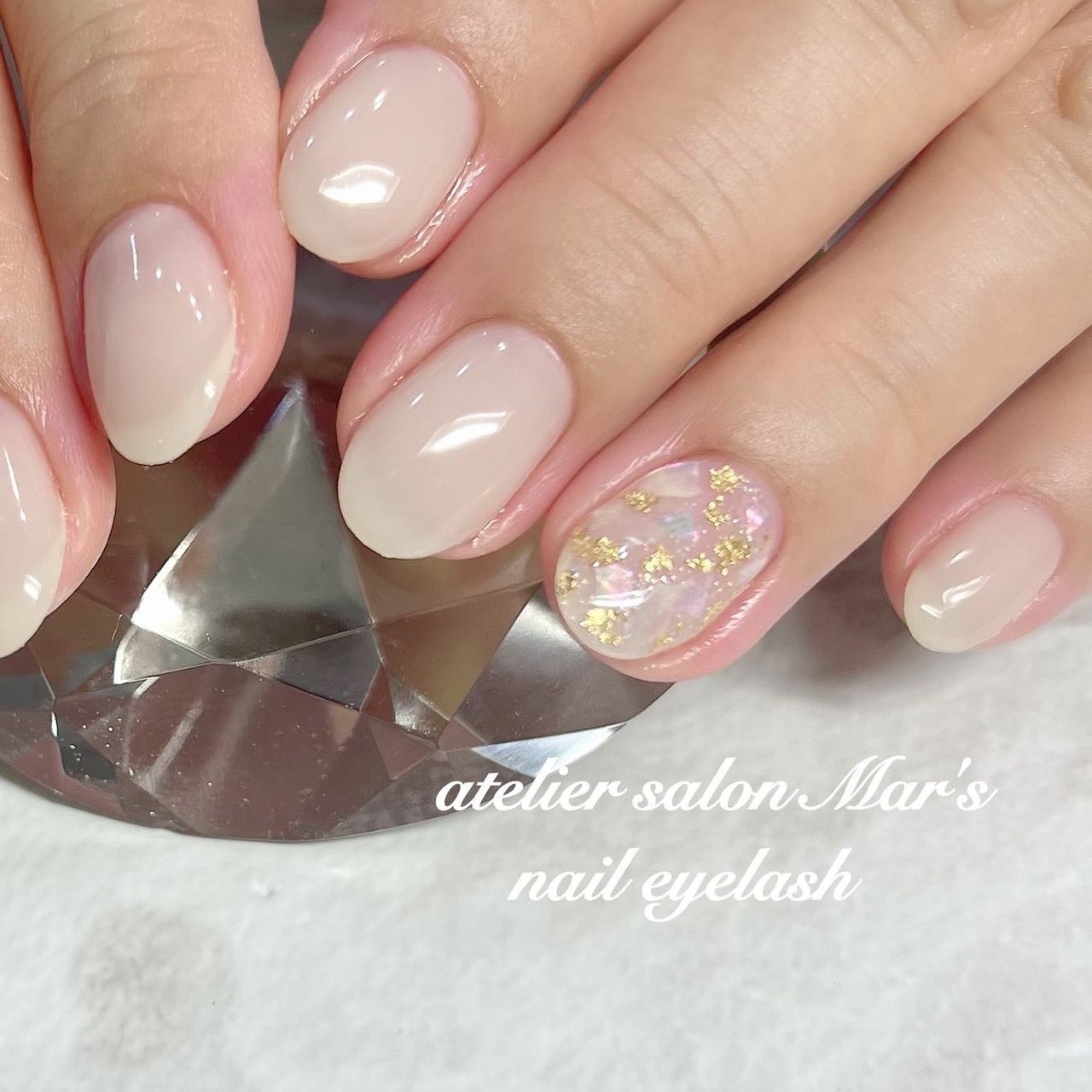 夏 シェル 人魚の鱗 キラキラ ホワイト Masayoのネイルデザイン No ネイルブック