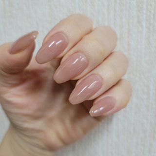 スモーキー グレイッシュ ピンクベージュのネイルデザイン ネイルブック