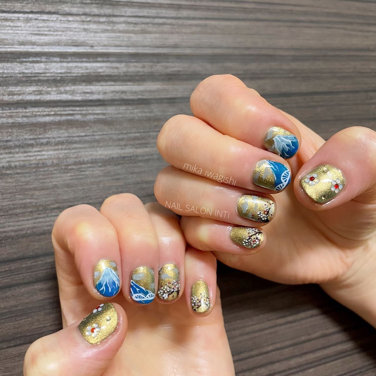 オールシーズン お正月 旅行 パーティー ビジュー Nailsalon Inti 岩岸美華 のネイルデザイン No ネイルブック