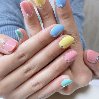 マカロンカラーのネイルデザイン ネイルブック