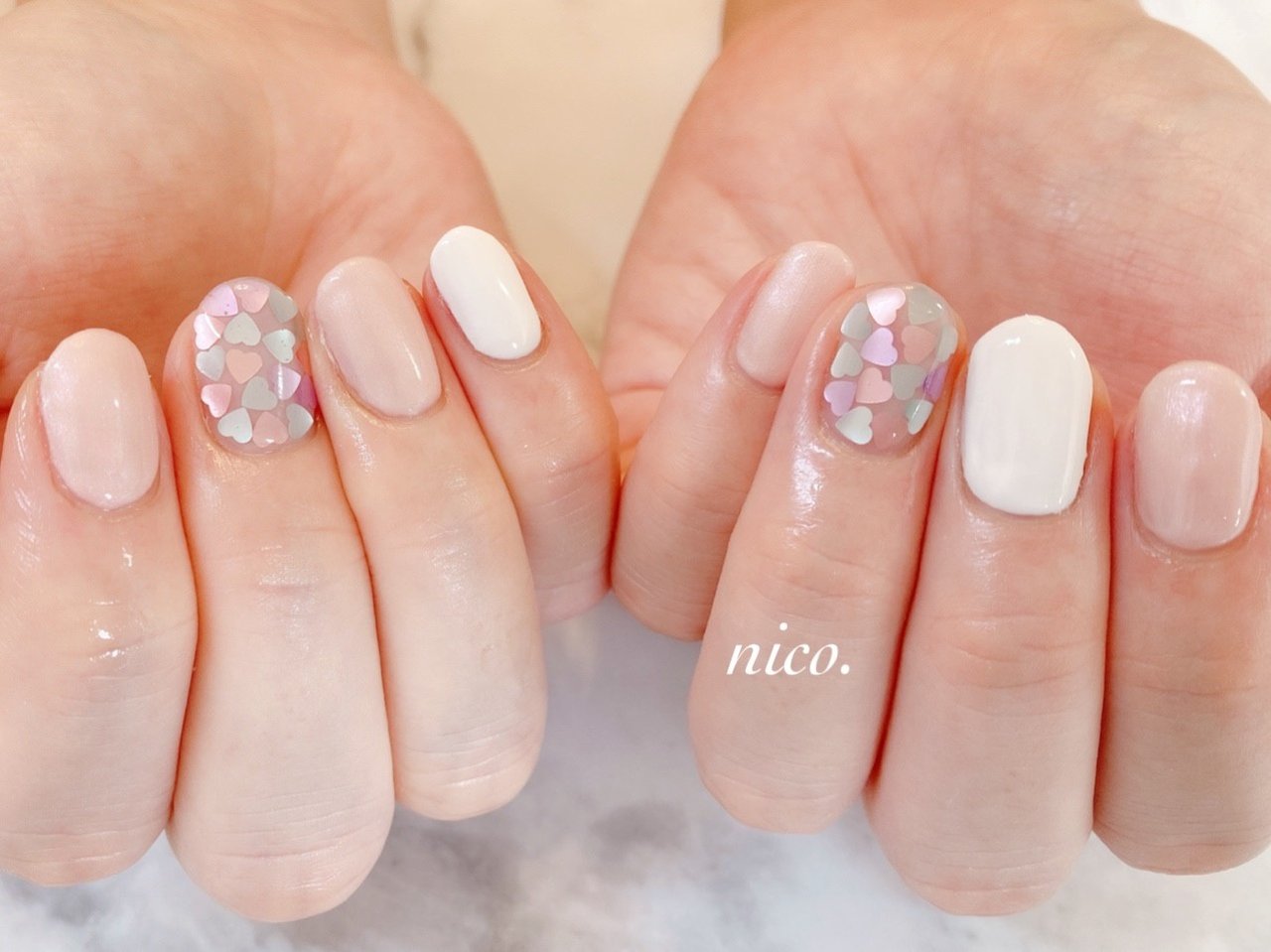 ハンド ホワイト ベージュ Nailsalon Nico のネイルデザイン No ネイルブック