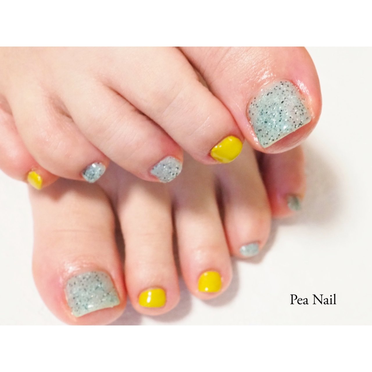 オールシーズン フット シンプル ワンカラー スクエアオフ Pea Nail Makoのネイルデザイン No ネイルブック