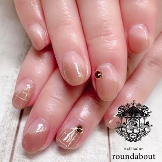 変形フレンチ アースカラーのネイルデザイン ネイルブック