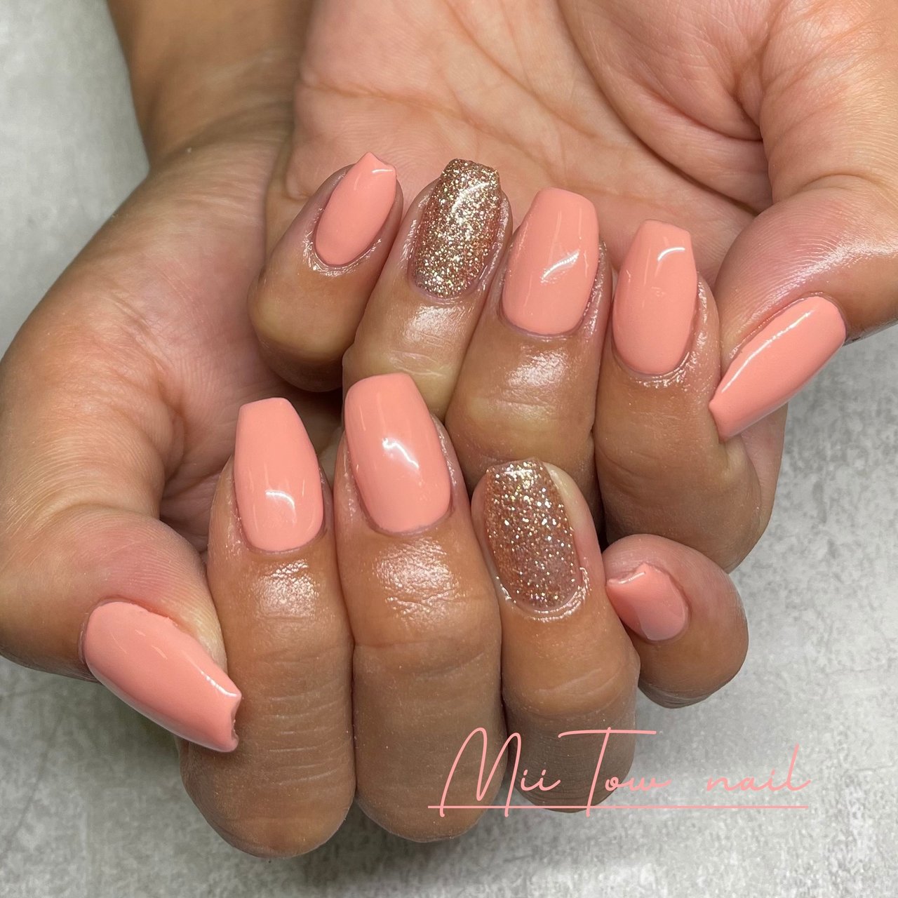 新品未使用 ファッショナブル ドーナツ オーナメント サーモンピンク お客様 - MiiTow nailのネイルデザイン[No.7395986]｜ネイルブック