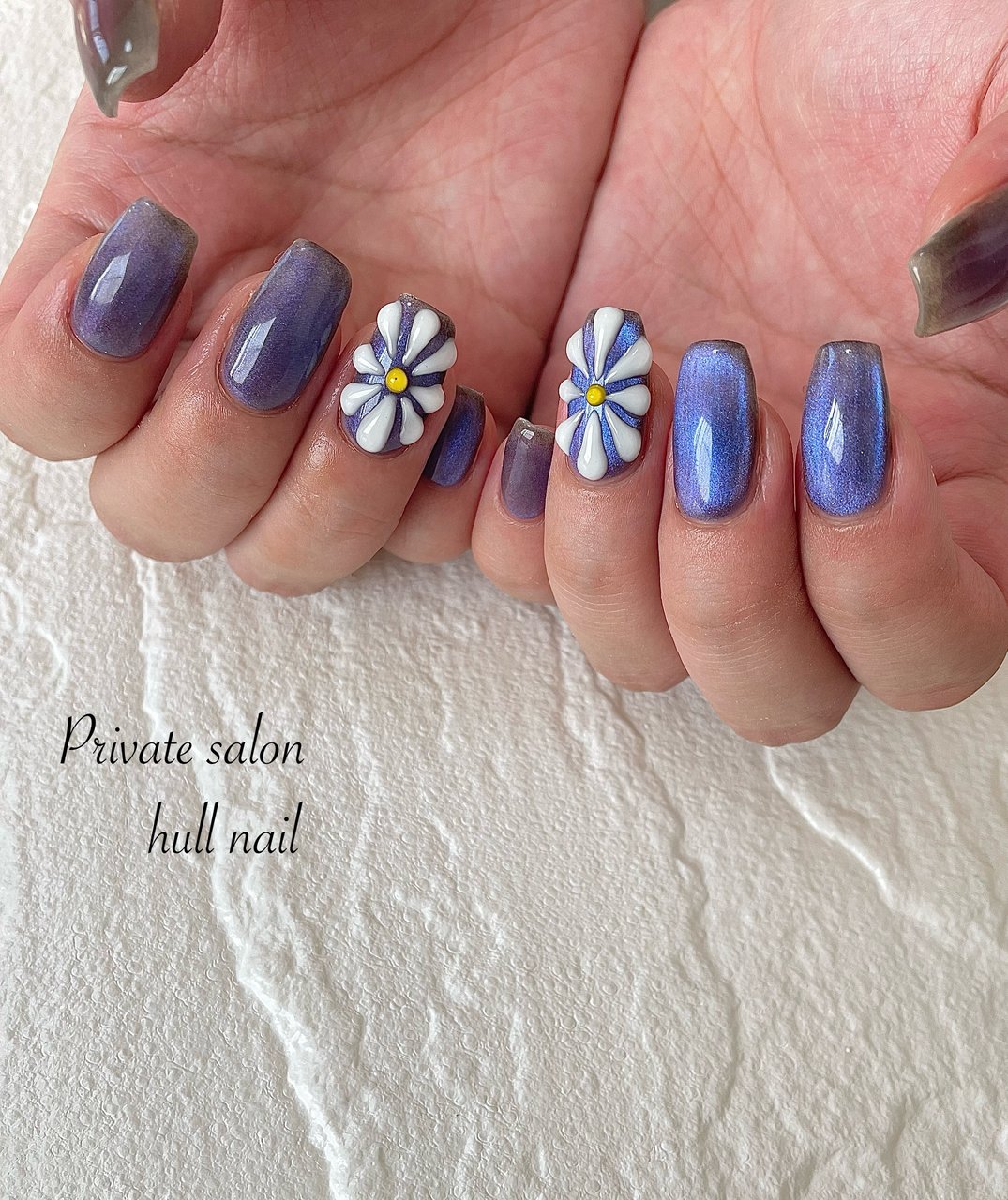 夏/ハンド/フラワー/マグネット/ぷっくり - hull nailのネイルデザイン