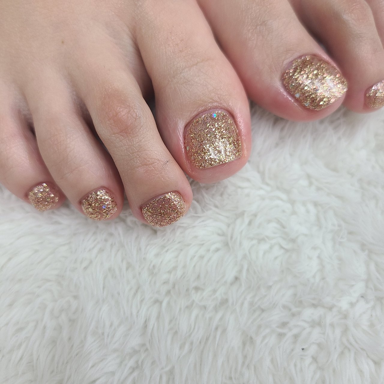 オールシーズン 旅行 海 ブライダル フット Nail Salon Chicoのネイルデザイン No ネイルブック