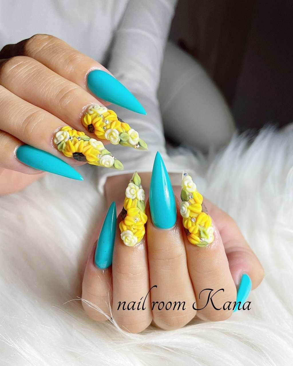 夏/ハンド/フラワー/3D/ロング - nail room Kanaのネイルデザイン[No