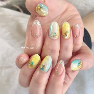 ◇ #トロピカル .
.
.

◆ご予約はhotpepper beautyにて
プロフィール欄ご確認下さい。
.
◆ネイルブック
https://nailbook.jp/nail-salon/20664/ 
.
◆お問い合わせはDM、LINEお気軽にどうぞ
《mail》nailrooms30@gmail.com
《LINE 》@537dcmyx 
.
.
private salon
Nailroom S 
埼玉県さいたま市岩槻駅より徒歩10分
無料駐車場有り
【営業時間】9:00〜18:00
【定休日】土日祝日
.
. 

 #젤레일#네일아트#네일#ジェルネイル#大人かわいい 
#大人上品ネイル#フィルイン#パラジェル#gelnails#nailart#naildesig #footnail #さいたま市岩槻区 #岩槻ネイル #岩槻ネイルサロン #蓮田ネイル#春日部ネイル#浦和美園ネイル#7月ネイル #夏#人魚の鱗ネイル #夏ネイル2022#オフィスネイル#海#キラキラネイル#ブルーネイル#イエロー#水色#フレンチ#ラメフレンチ #夏 #七夕 #海 #リゾート #ハンド #グラデーション #トロピカル #スターフィッシュ #キラキラ #ミディアム #オーバル #イエロー #水色 #シルバー #ジェルネイル #お客様 #Ｎailroom__Ｓ　Shiho Hiratou #ネイルブック