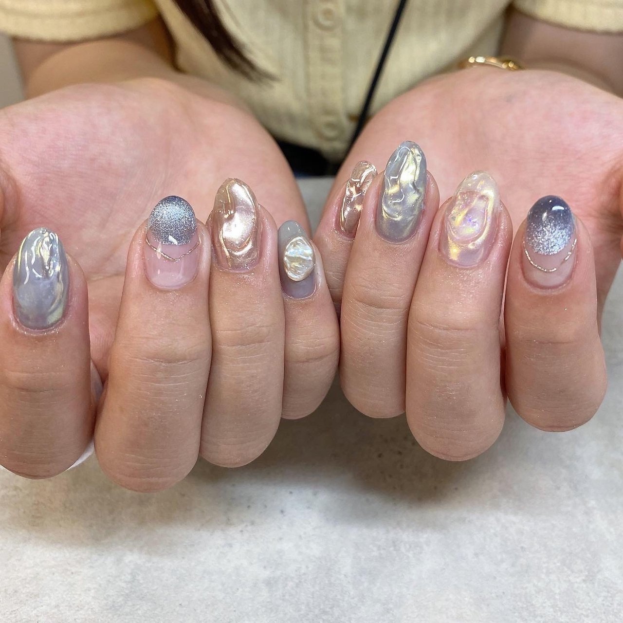 夏/ハンド/ニュアンス/マグネット/ぷっくり - あすかのネイルデザイン