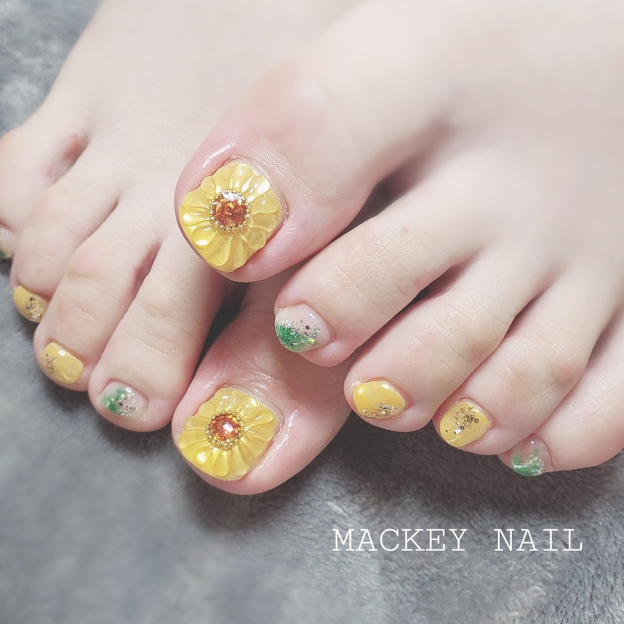 夏/リゾート/浴衣/フット/フラワー - Mα._Mαkiのネイルデザイン[No  