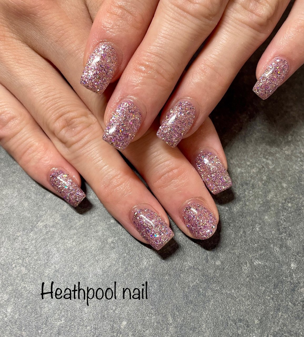 ハンド ラメ ワンカラー ピンク パープル Heathpoolnailのネイルデザイン No ネイルブック