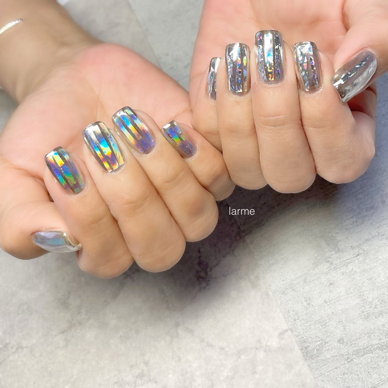 ハンド シルバー メタリック Nailroomlarmeのネイルデザイン No ネイルブック