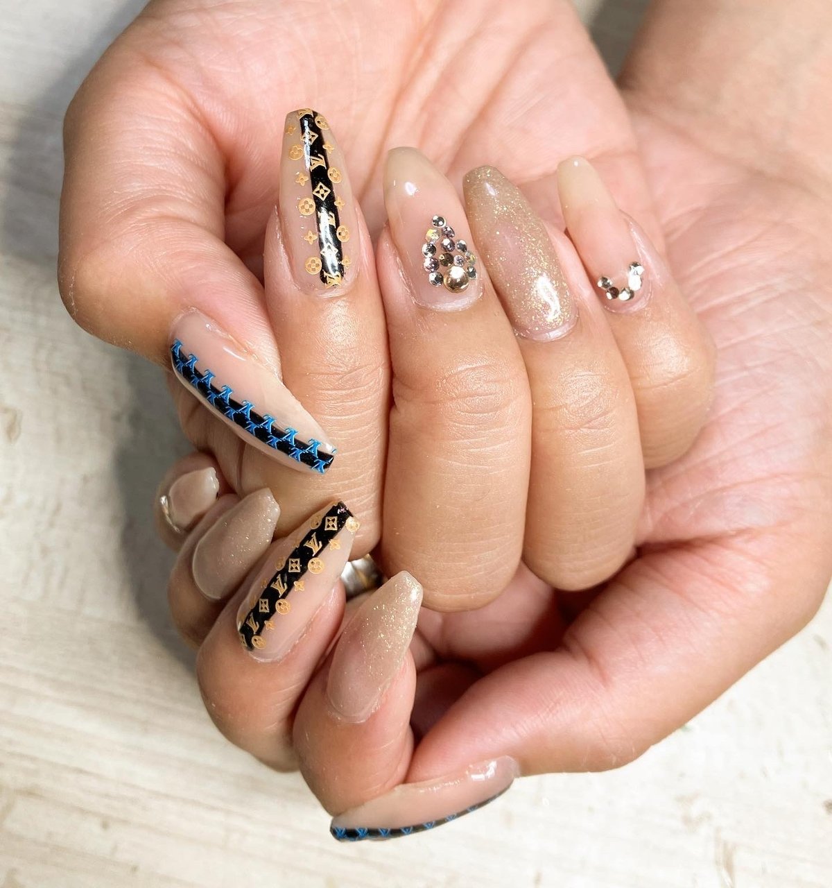 オールシーズン パーティー デート 女子会 ハンド ネイリストazusaのネイルデザイン No ネイルブック