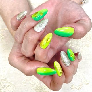 #スカルプネイル #スカルプチュア #ながさだし #夏ネイル #上野ネイルサロン #仲御徒町ネイルサロン #御徒町ネイルサロン #夏 #七夕 #パーティー #デート #ハンド #グラデーション #ラメ #ロング #オーバル #イエロー #グリーン #シルバー #スカルプチュア #お客様 #suerute_nail #ネイルブック