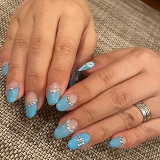 22年 新着順 ストーンのせ放題のネイルデザイン ネイルブック