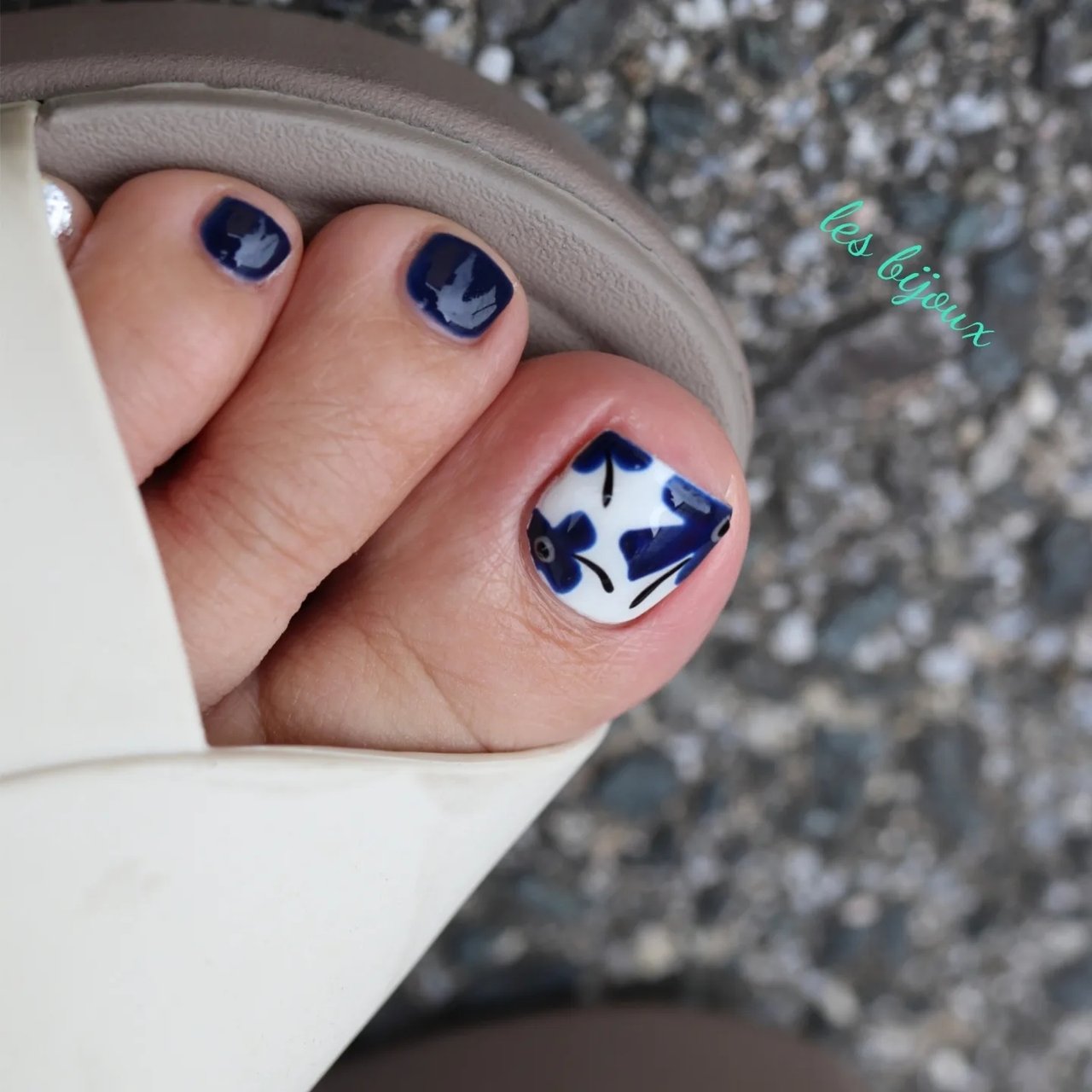 夏 秋 海 リゾート フット Shokoのネイルデザイン No ネイルブック