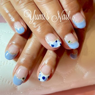 #ハンド #ハンドネイル #変形フレンチ #ドット#ラメ#ビジュー 
#自宅ネイルサロン 
#千葉市若葉区
#都賀駅
#完全予約制
#女性限定
#駐車場完備 
#リーズナブル
#定額ネイル #梅雨 #海 #浴衣 #デート #ハンド #変形フレンチ #ビジュー #ラメ #ドット #ミディアム #ラウンド #ホワイト #ネイビー #シルバー #ジェルネイル #yumi #ネイルブック