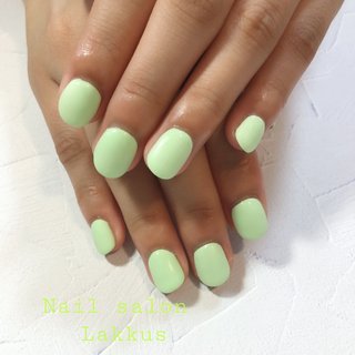 黄緑ネイルのネイルデザイン ネイルブック