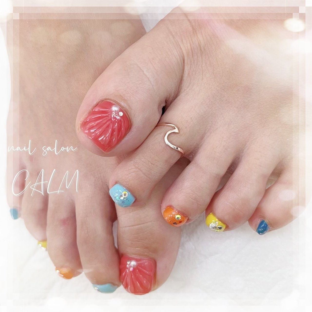 夏 海 リゾート フット 人魚の鱗 Nail Salon Calmのネイルデザイン No ネイルブック