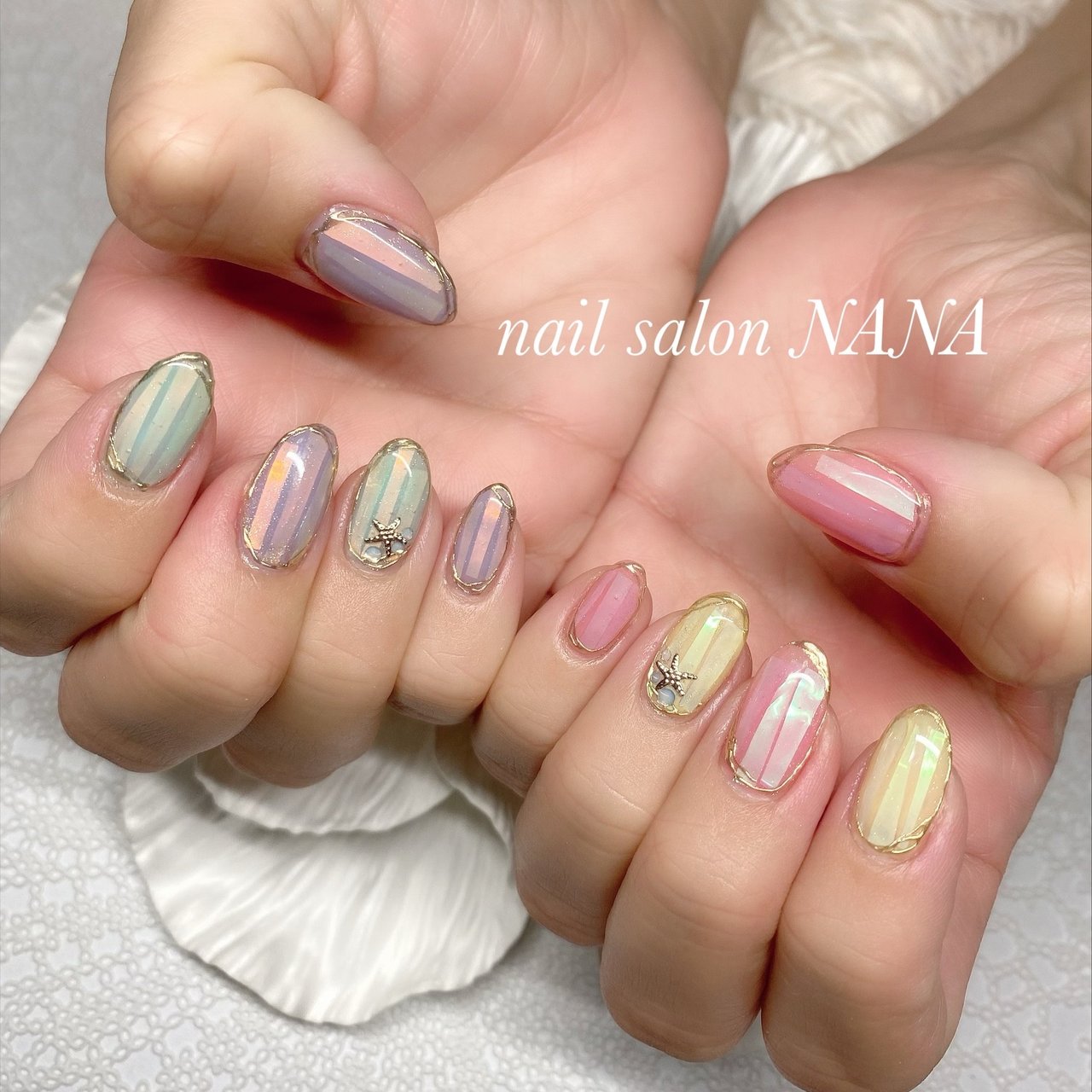 春 夏 ハンド ホイル オーロラ Nail Salon Nanaのネイルデザイン No ネイルブック