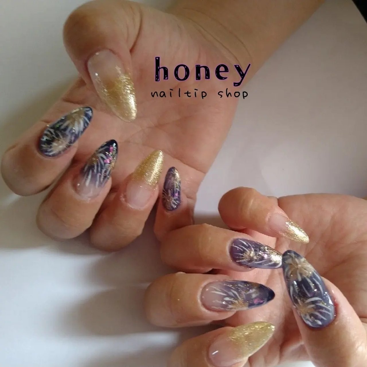 夏 浴衣 ハンド 花火 ミディアム Shoko Honey Nailtip Shop のネイルデザイン No ネイルブック