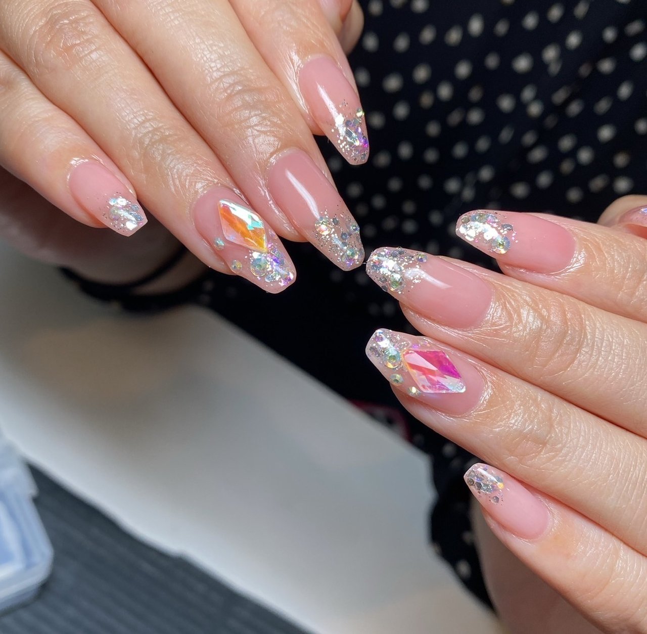 オールシーズン ブライダル パーティー 女子会 ハンド Nailsのネイルデザイン No ネイルブック