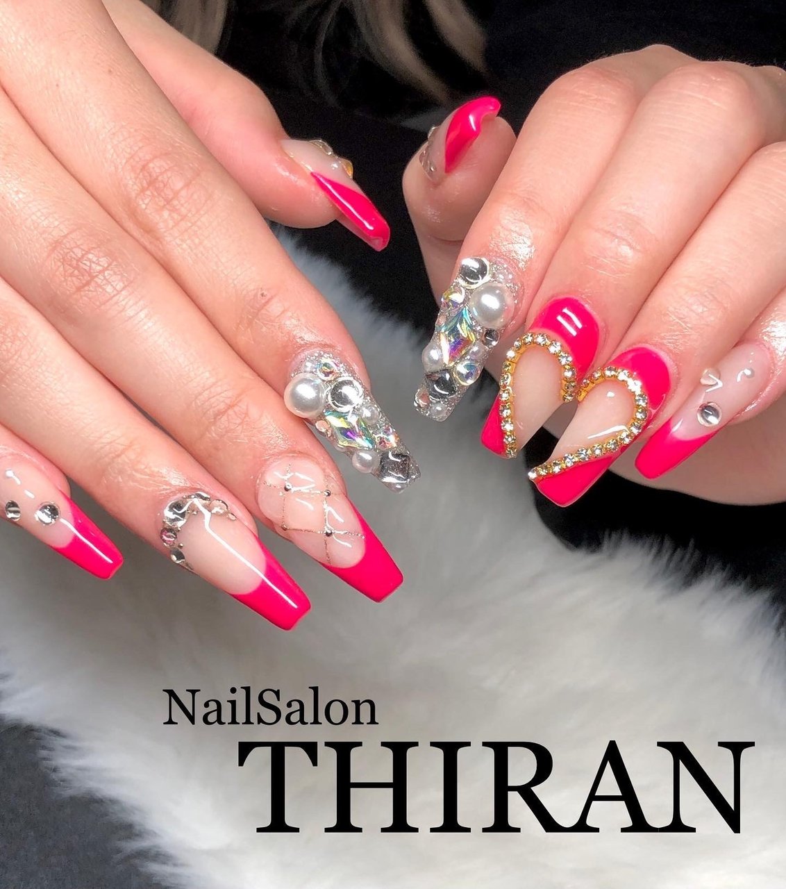 オールシーズン ハンド フレンチ ハート チェーン Nailsalon Thiranのネイルデザイン No ネイルブック