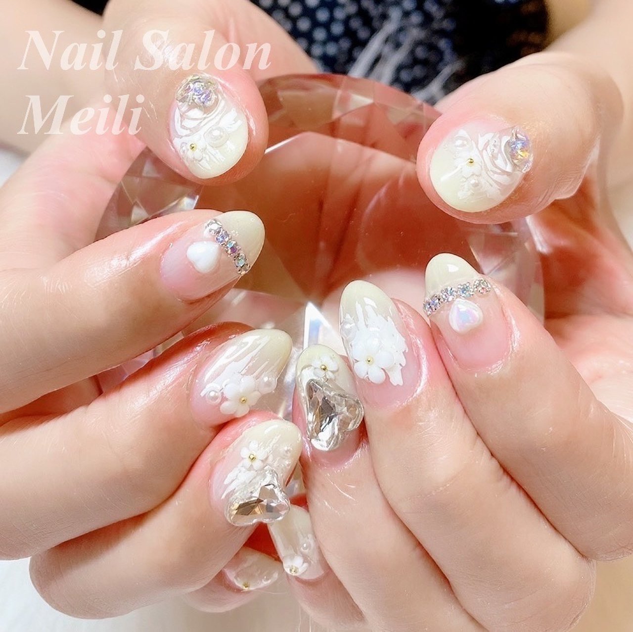オールシーズン ハンド ミディアム ホワイト ピンク Nail Salon Meili 埼玉日進のネイルデザイン No ネイル ブック