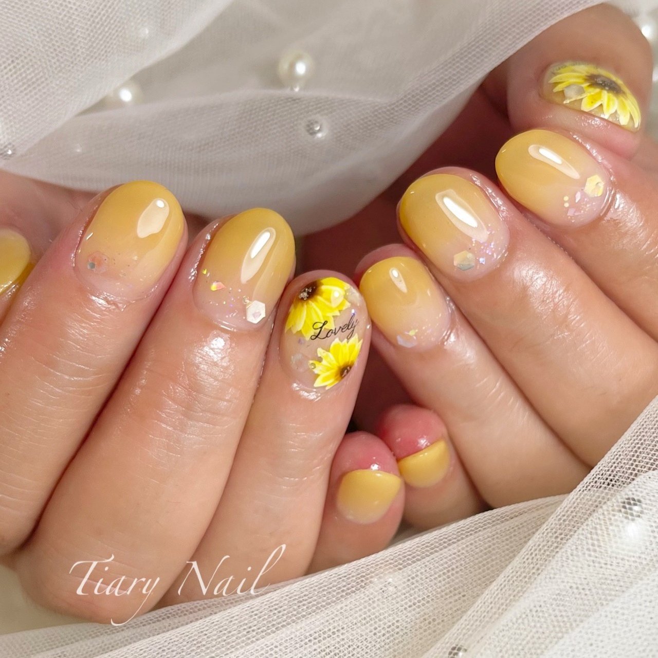 夏 秋 海 リゾート グラデーション Tiarynail ティアリーネイルのネイルデザイン No ネイルブック