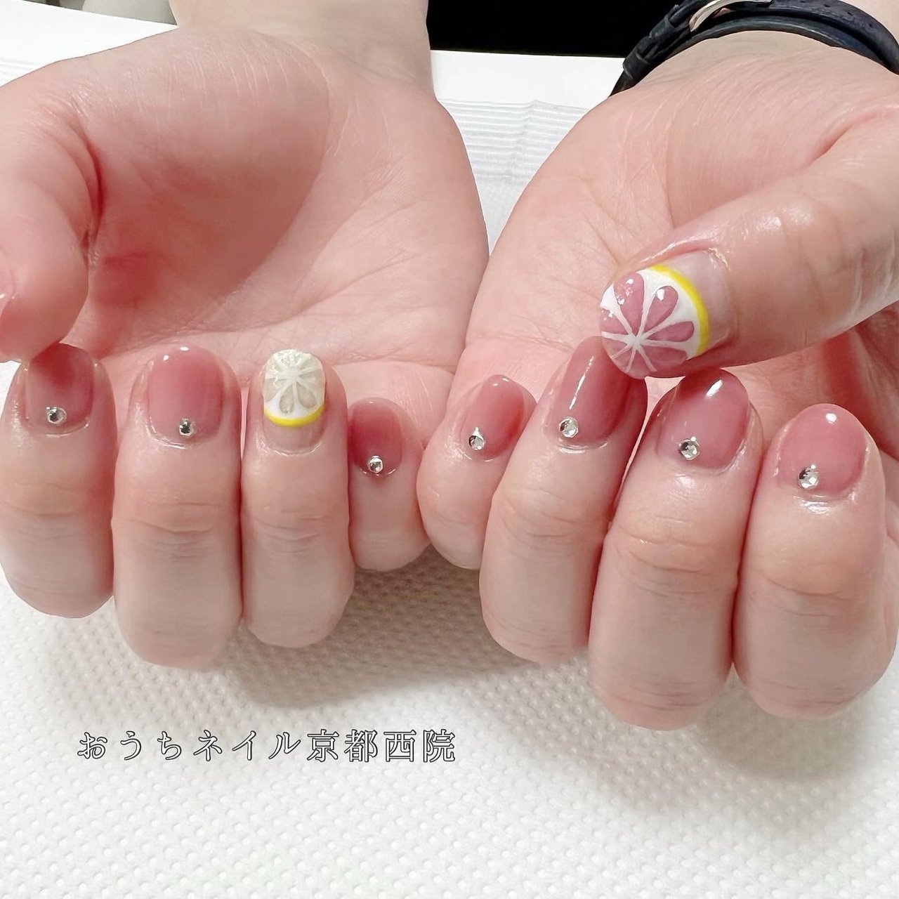 夏 旅行 リゾート ハンド フルーツ おうちネイル京都西院 森本かおりのネイルデザイン No ネイルブック