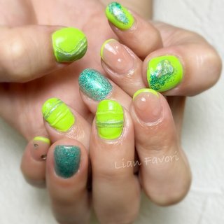 スカルチュラ ガイコチュ ソフビ ネオンカラー ネオンカラー/スカルプチュアのネイルデザイン｜ネイルブック