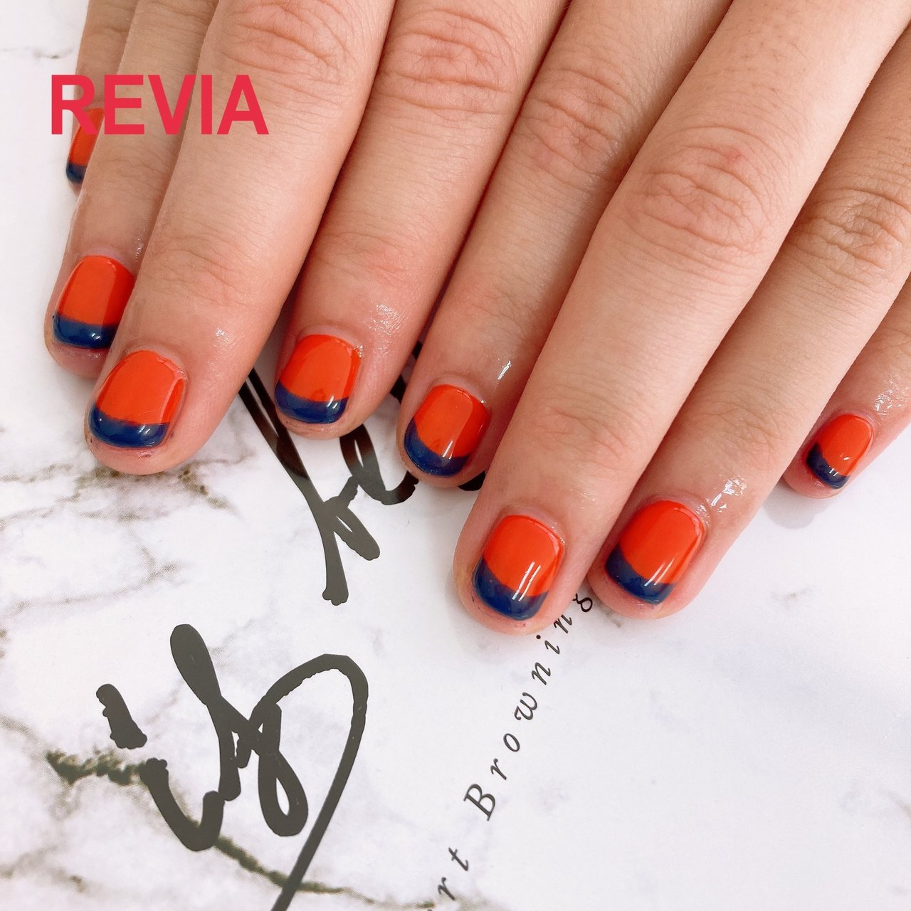 秋 ハンド フレンチ ショート ラウンド Reviaのネイルデザイン No ネイルブック