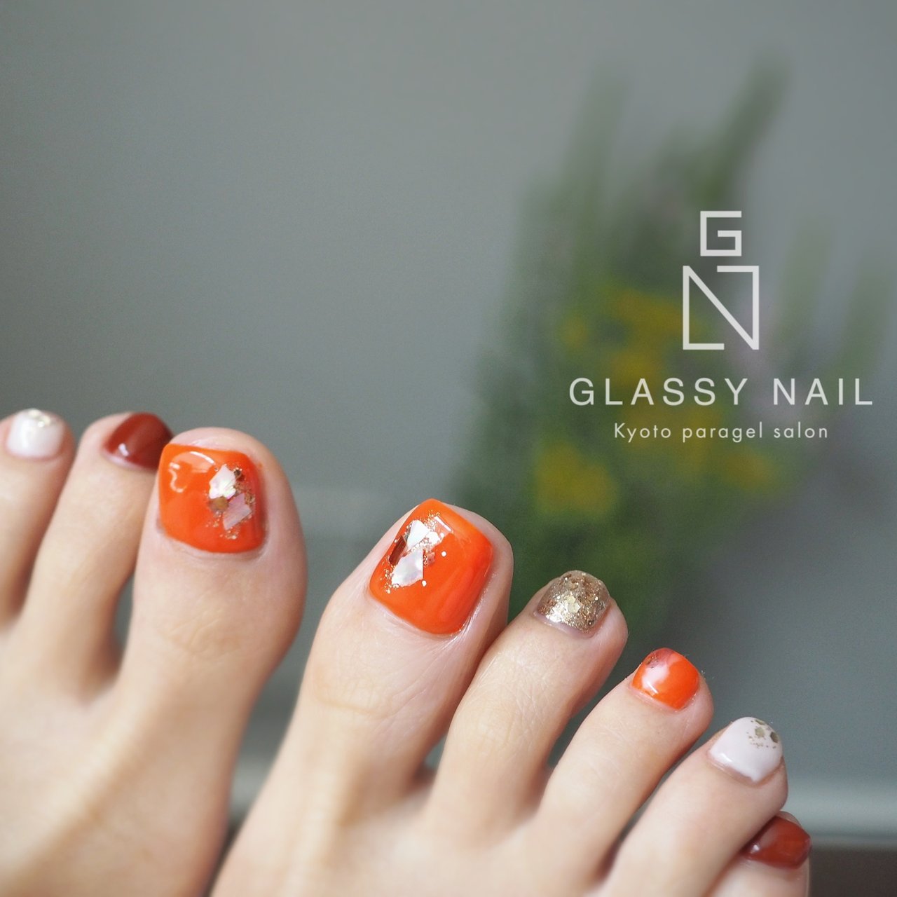 夏 秋 ハロウィン フット ホワイト Glassy Nailのネイルデザイン No ネイルブック