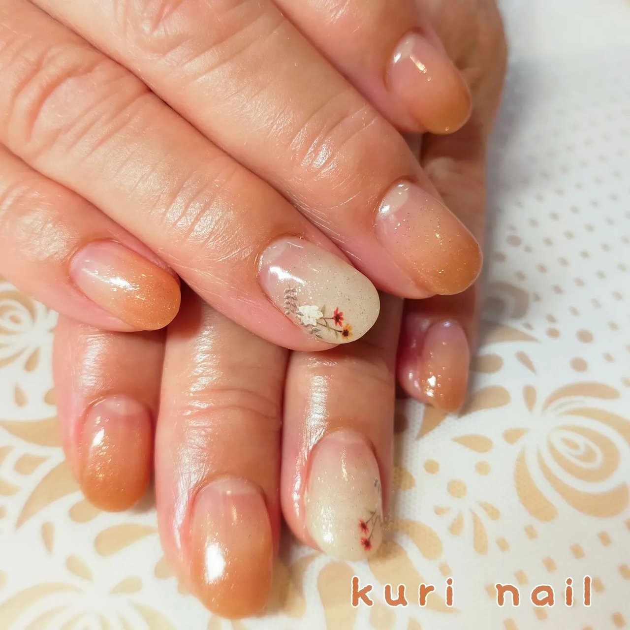 夏 秋 ハンド グラデーション フラワー くりのネイルデザイン No ネイルブック
