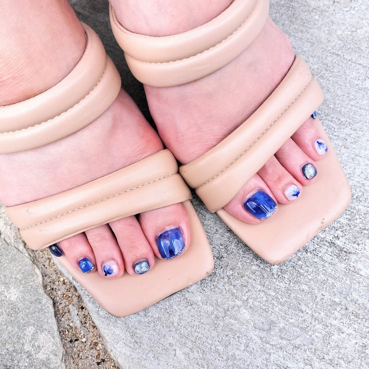 夏 秋 海 リゾート ラメ Rose Nail のネイルデザイン No 758 ネイルブック