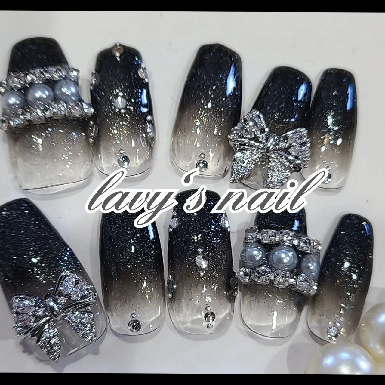 lavy's nail様　ネイルチップ　オーダーデザイン 🎀Lafary編集部🎀 PICK UP POST🎟 オーダーネイルチップ集‬