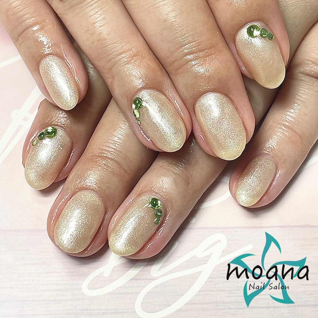 夏 ハンド ワンカラー イエロー ジェルネイル Moanaのネイルデザイン No ネイルブック