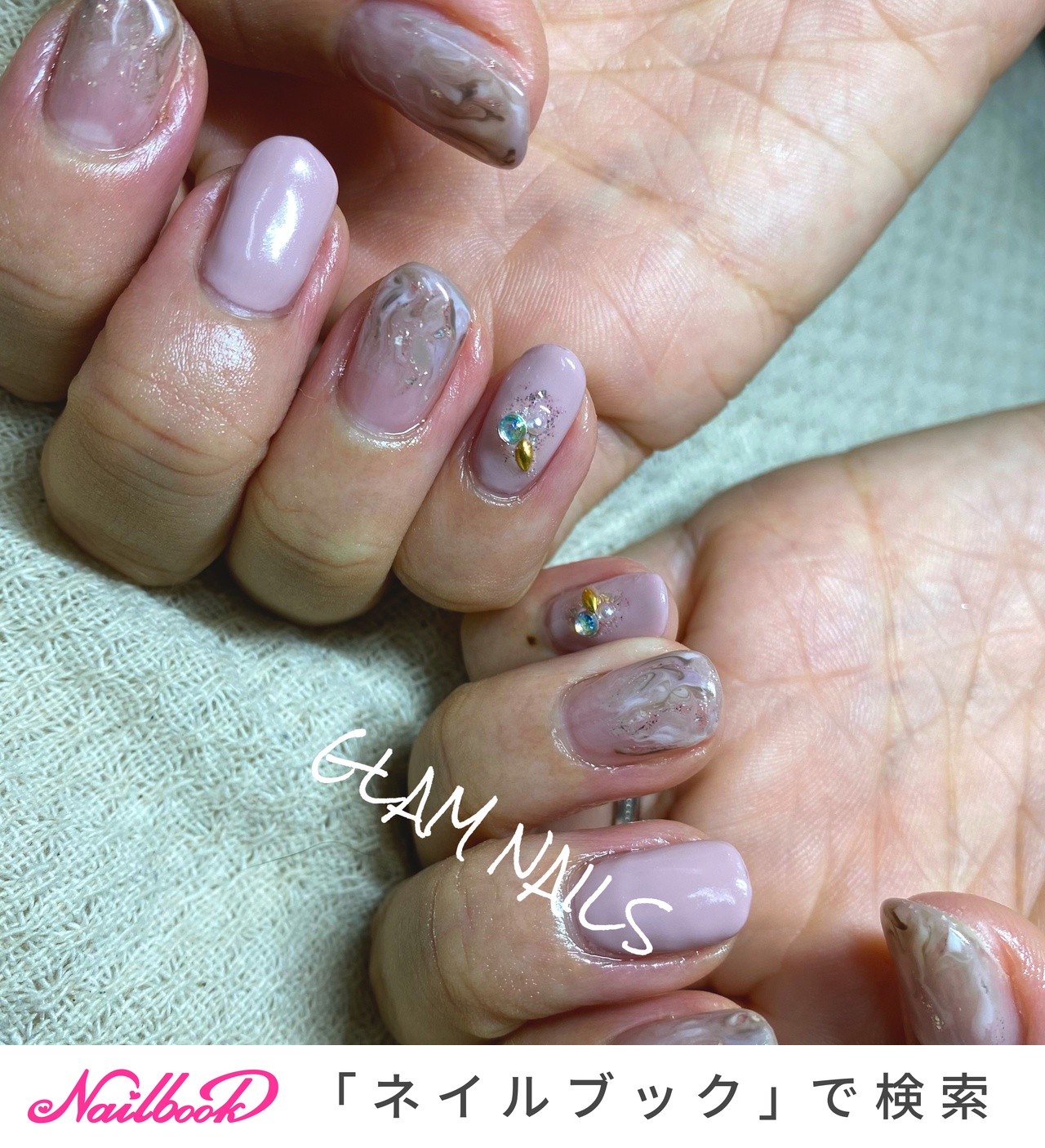 人気No.1人気No.1oui Nails(ウィ ネイルズ) アート写ネイル Monotone Dots 電源アダプター