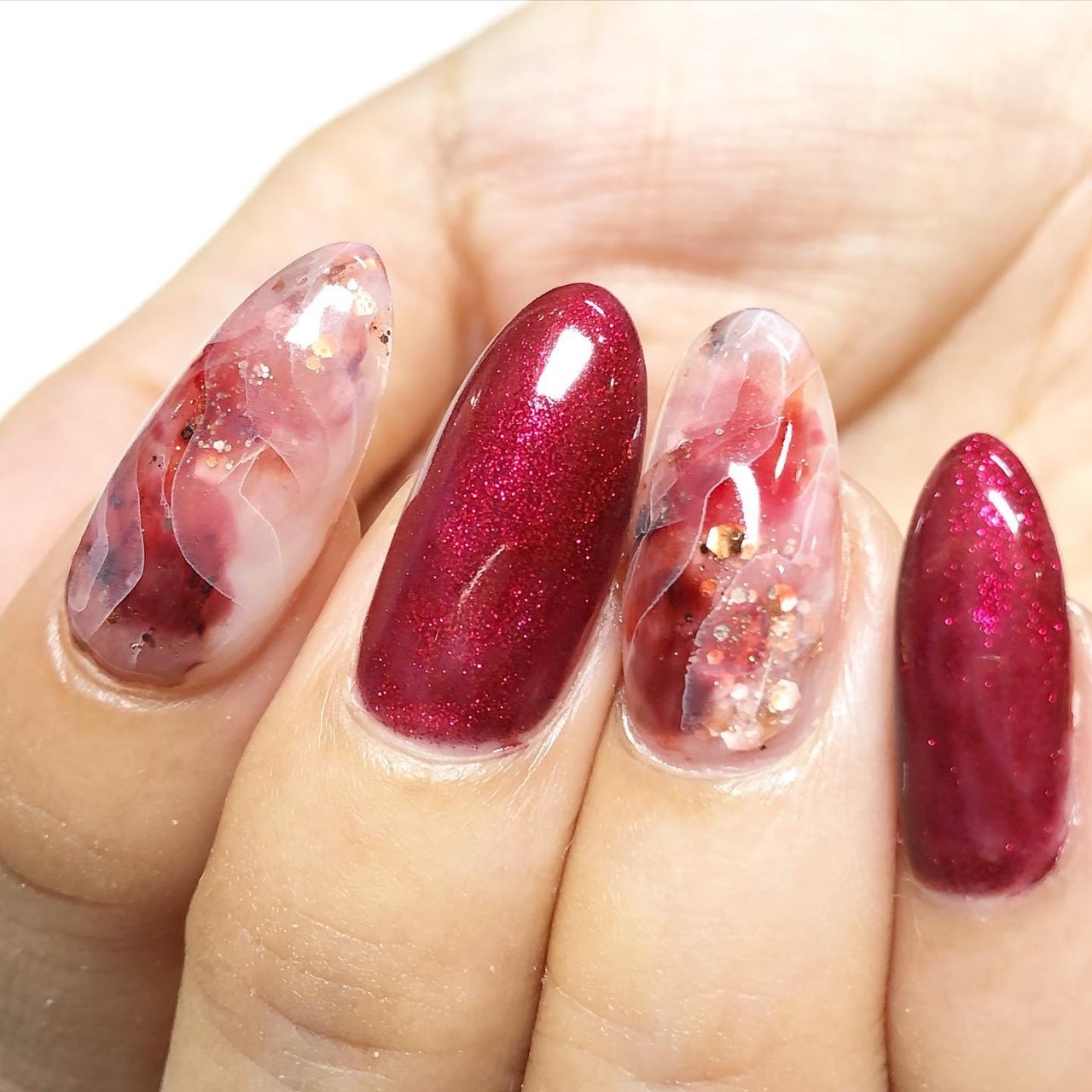 秋 ハンド ニュアンス 天然石 ロング Ecn Nailのネイルデザイン No ネイルブック