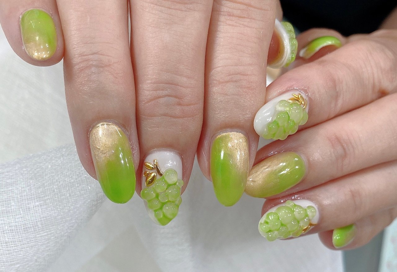 ネイルカラー☆206☆マニキュア☆超速乾☆シャイングリーンラメ☆激安☆