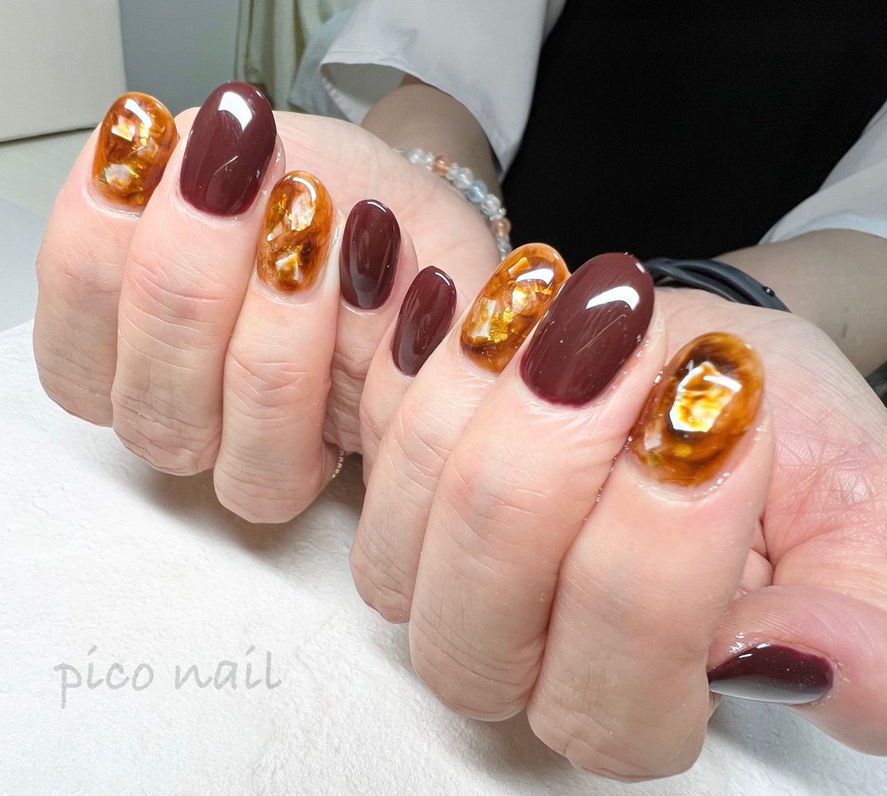秋 ハンド ワンカラー シェル べっ甲 Pico Nailのネイルデザイン No ネイルブック