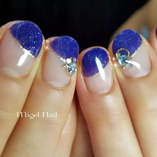 紺ネイルのネイルデザイン ネイルブック