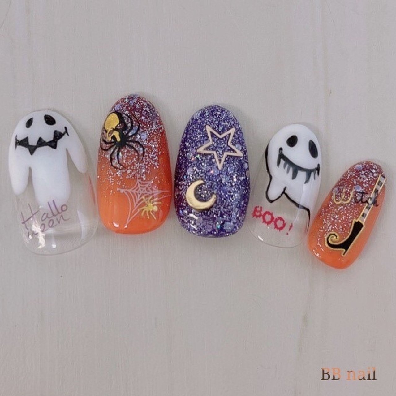 秋/ハロウィン/ハンド/キラキラ/ミディアム - Nail Salon BBのネイル