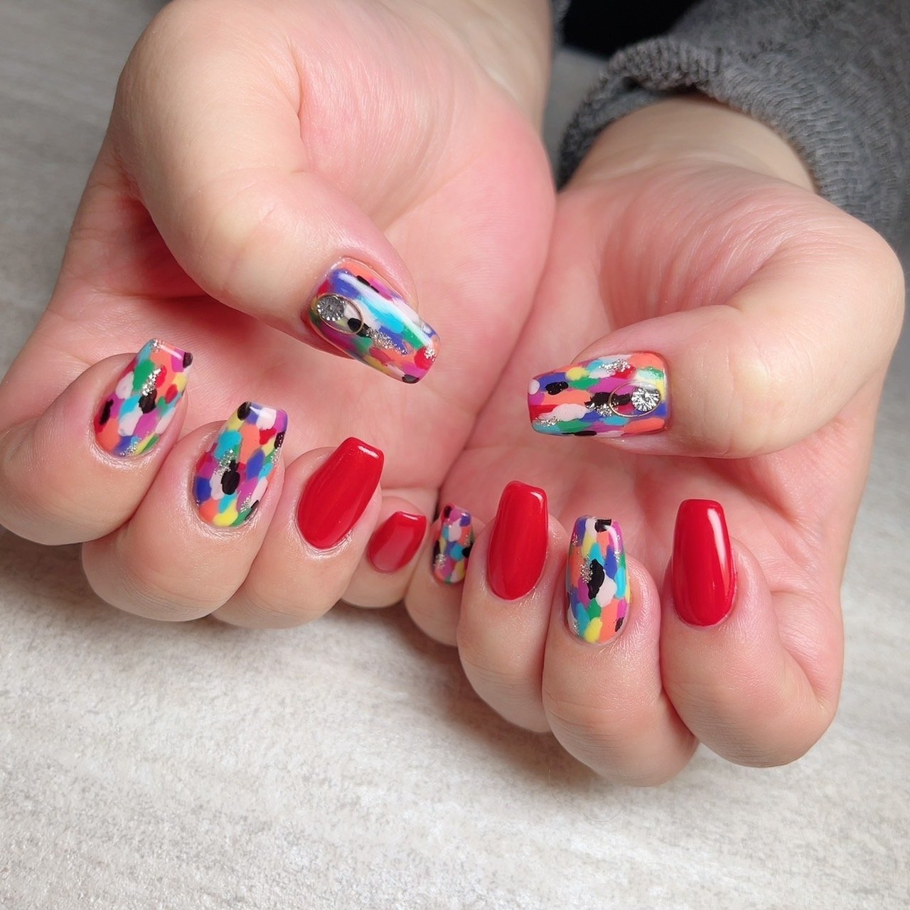 個性派 レッド ブラック カラフル ジェルネイル Tokianのネイルデザイン No ネイルブック