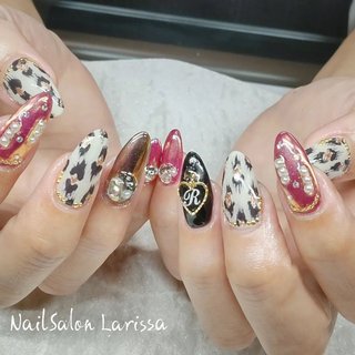 22年 新着順 ゴージャスデザインのネイルデザイン ネイルブック