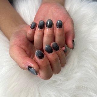 黒グラデーションのネイルデザイン ネイルブック