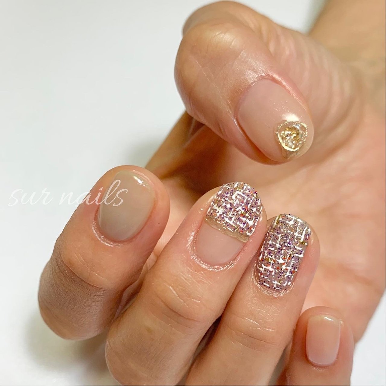秋 冬 ハンド ツイード ニュアンス Sur Nails ももしのネイルデザイン No ネイルブック