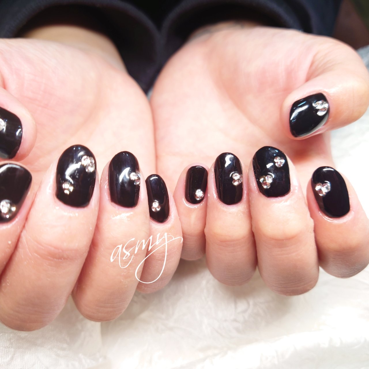 オールシーズン/旅行/ハンド/ビジュー/ワンカラー - nail_space_asmyの