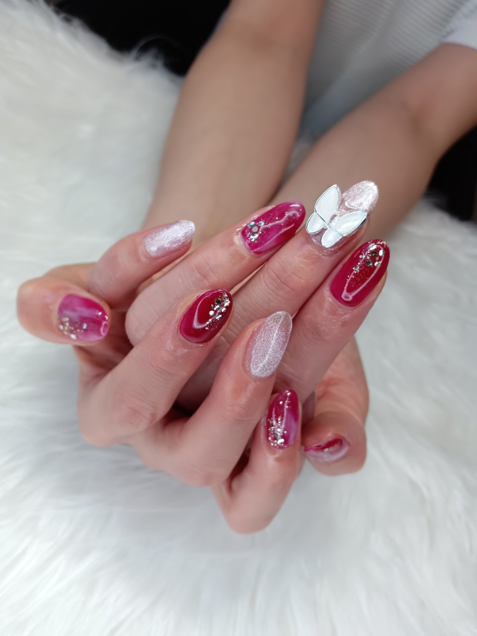 オールシーズン ハンド ニュアンス マグネット ミディアム ℳ のネイルデザイン No ネイルブック